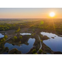 Wandelen en fietsen aan de Maas bij Nijm..