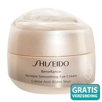 Shiseido Benefiance Wrinkle Smoothing oo..