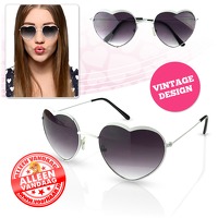 Zonnebril met hart-montuur