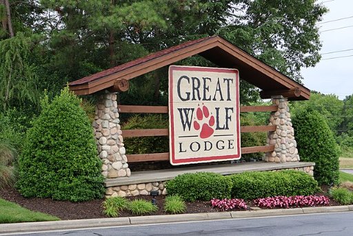 Up To 50% Off Great Wolf Lodge Stays