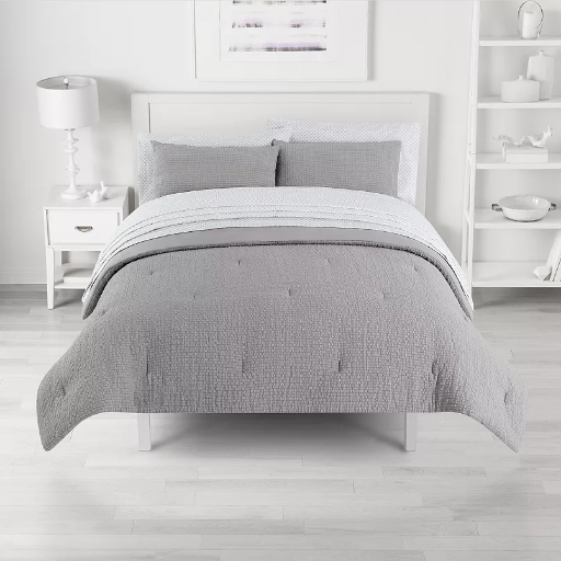 The Big One King Sized Seersucker Reversible Comforter Set with Sheets
