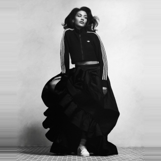 adidas 额外7折闪电般回归+评论区抽奖