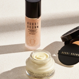 Bobbi Brown 精华唇蜜$13/支 满送2件套