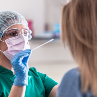 🚨新冠新毒株Cicada席卷全美25州！症状有哪些？