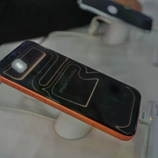 终于！iPhone折叠屏曝光，你会买吗？