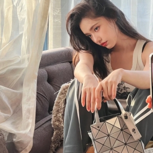 Saks Fifth Avenue 春促低至7折