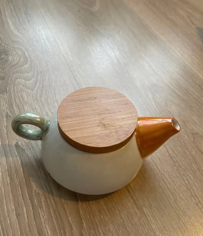 Théière en fonte don