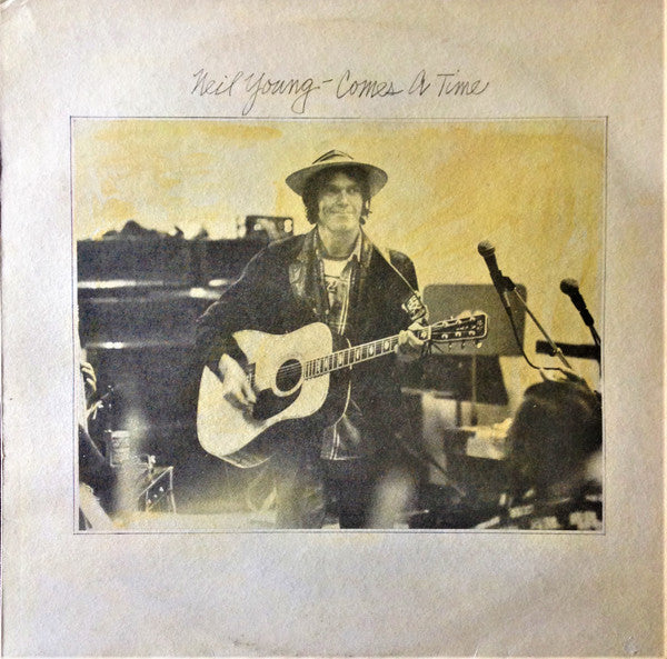 Neil Young – Comes A Time (E/VG+)