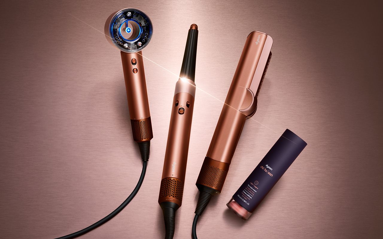 La gama de productos y dispositivos Dyson Beauty.