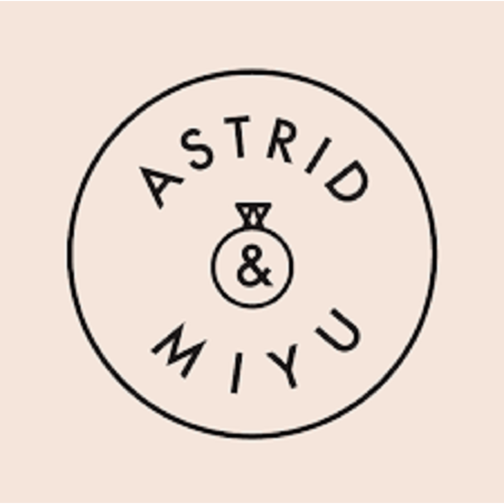 Astrid & Miyu