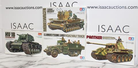 4 x Collectable Boxed 1:35 Scale Tamiya Tanks/Armoured Personnel Carrier Model Kits