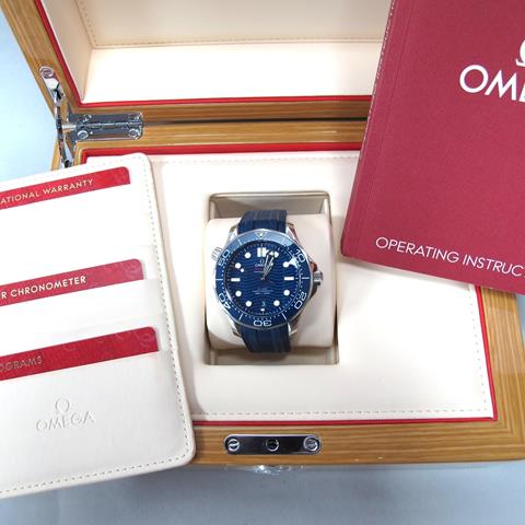 Omega; A Seamaster Professional Diver 300m Co-Axial Master Chronometer 42mm Wristwatch