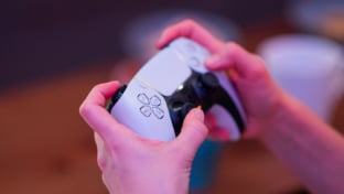 Jeu Marie Claire : Une console PS5 à gagner gratuitement !