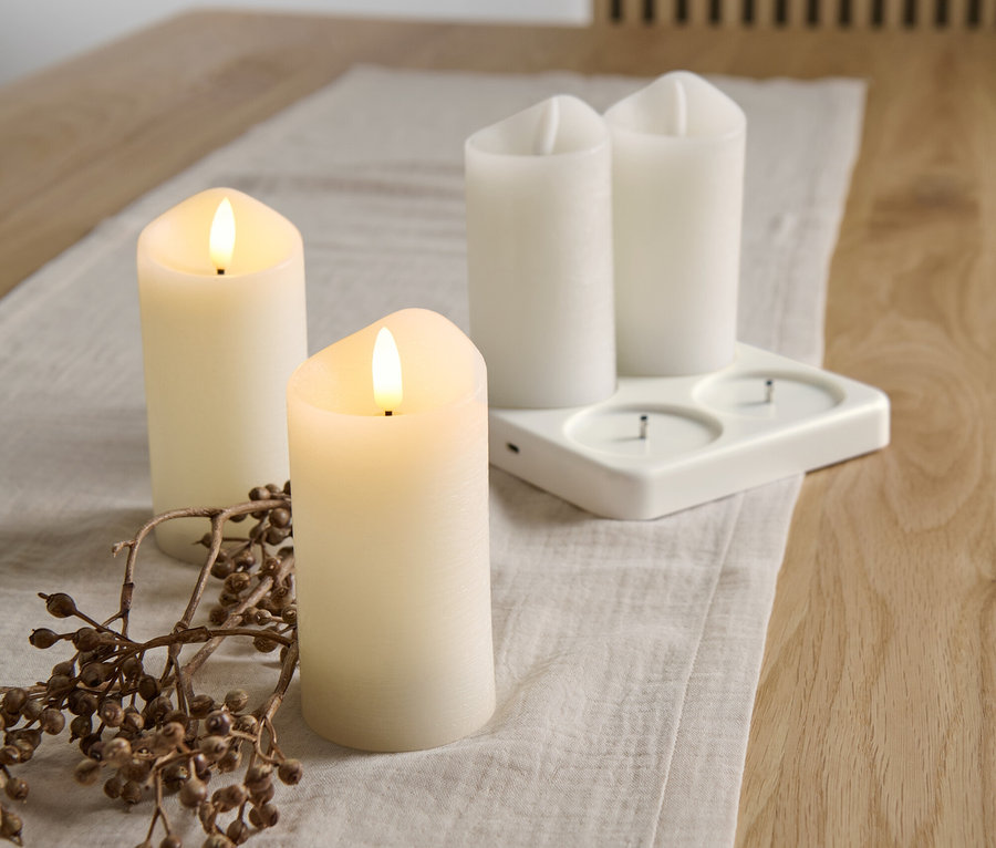 4 LED-Akku-Echtwachskerzen