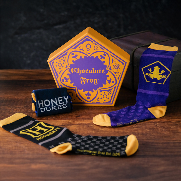 Harry Potter - Socken 3er Set mit Schokofroschverpackung - 19,95 €