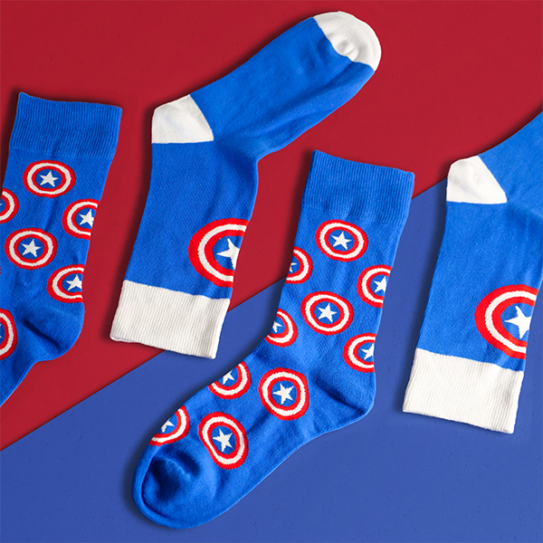 Captain America - Shield Logo Socken 2er Set blau - 12,95 €