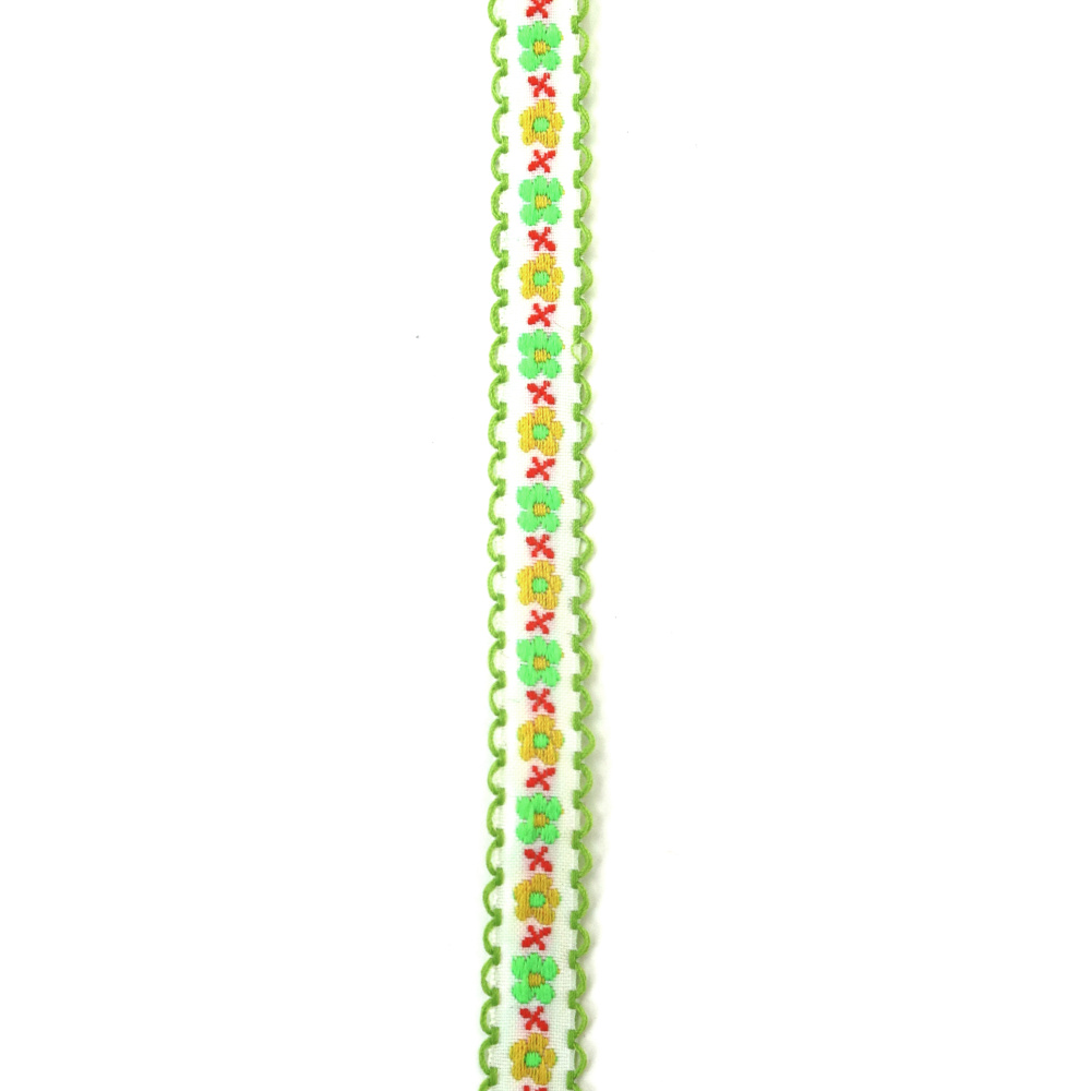 Ширит 12 ммм бял, с жълти и зелени цветя, червени листа и зелен кант -5 метра