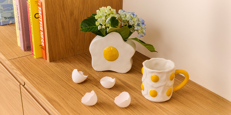 Fried egg vase - 14 cm
