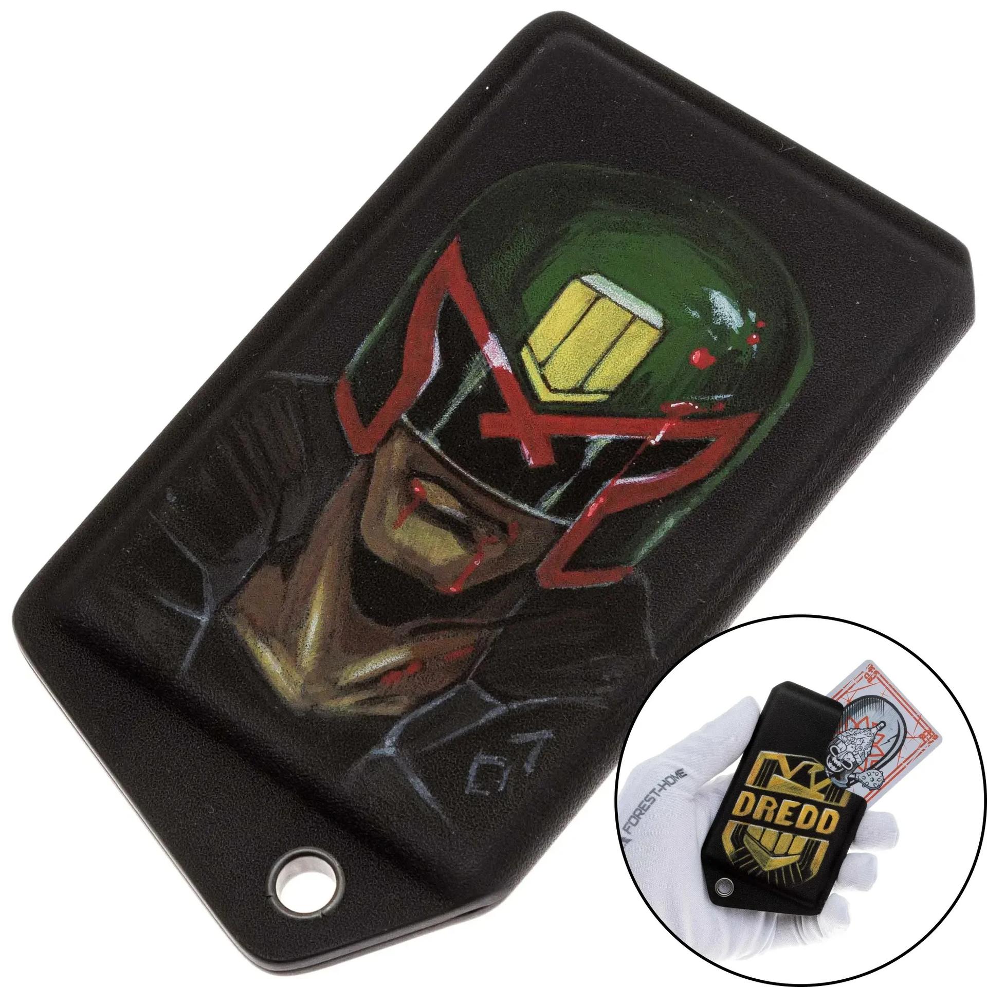 Pirate Custom  3.0 Slim LE  Судья Дредд