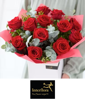 Interflora: Large bouquet of red roses
