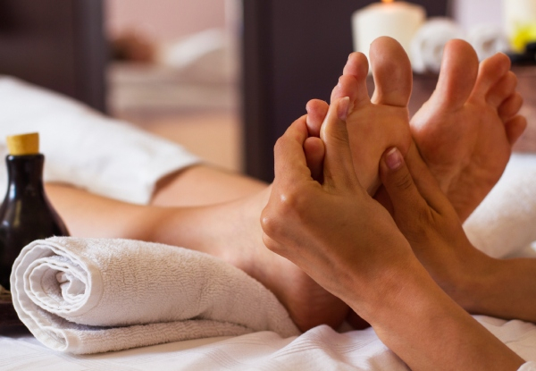 50-Minute Foot Massage & Foot Spa