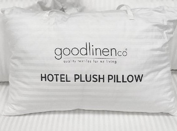 Five Star Hotel Luxury Plush Pillow