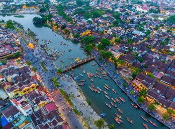 10-Day South to North Vietnam Tour