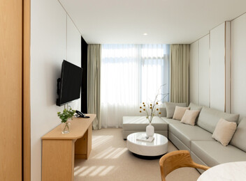 Luxury Stay for 2 at Maxim Hotel