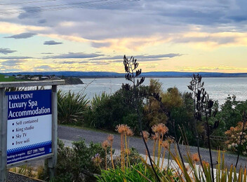 Kaka Point Luxury Spa Stay for 2