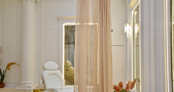 Lifting Coréen avec radiofréquence ou carbon laser glow ou soin HIFU (jusqu'à 40% de remise) avec EBA ESTHETIK