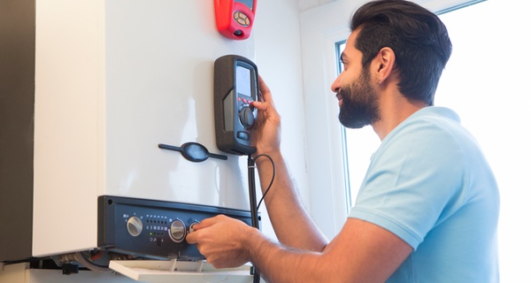 Entretien de chaudière murale au gaz