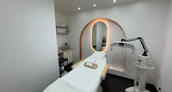 Épilation définitive laser Primelase : demi‑jambes, maillot, jambes entières (jusqu'à 35% de remise)