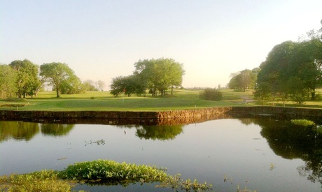 18 Holes of Golf with Cart for 2 or 4 at a Scenic Course 18 Holes of Golf with Cart for 2 or 4 at a Scenic Course