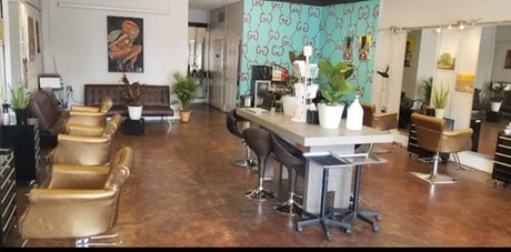 Balayage Highlights and Deep Conditioning for Vibrant Hair