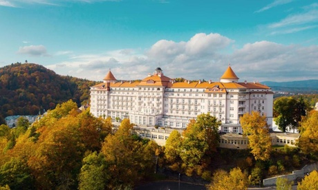 Karlsbad: Doppelzimmer mit Halbpension Karlsbad: Doppelzimmer mit Halbpension