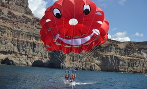 Aventura aérea sobre playas paradisíacas: parasailing para 2 personas