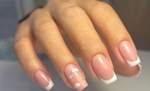 Manicura, pedicura o primera puesta de uñas con gel o acrílico 