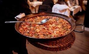 Delicioso menú de arroz de marisco o verdura con 3 entrantes