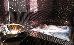 Madrid: Junior o Master Suite con desayuno y botella de cava Madrid: Junior o Master Suite con desayuno y botella de cava