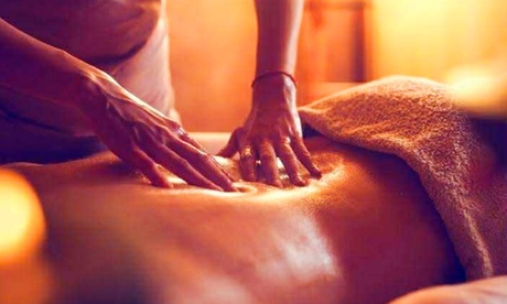 Ritual de masaje combinado de 60 minutos con champán o té y bombones 