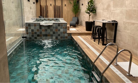 Madrid: estancia romántica en suite con desayuno y botella de cava