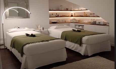 Masaje relajante en pareja de 50 minutos con aceites aromáticos Masaje relajante en pareja de 50 minutos con aceites aromáticos