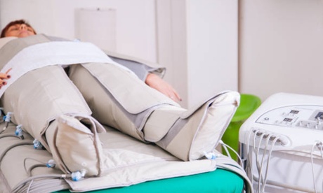 Presoterapia con cavitación o electroestimulación en Clínica Xiluet Presoterapia con cavitación o electroestimulación en Clínica Xiluet