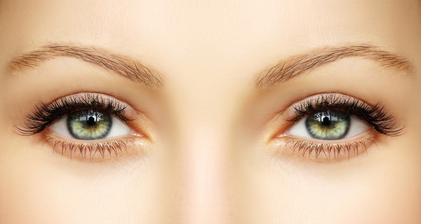 Pack de 6 o 12 meses de lentes de contacto hidrogel o hidrogel silicona desde 39 € en 13 centros Solvisión