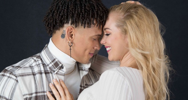 Sesión de fotos con CD y 70 o 90 fotografías, individual o en pareja desde 29,95 € en Foto Estudio Juanjo