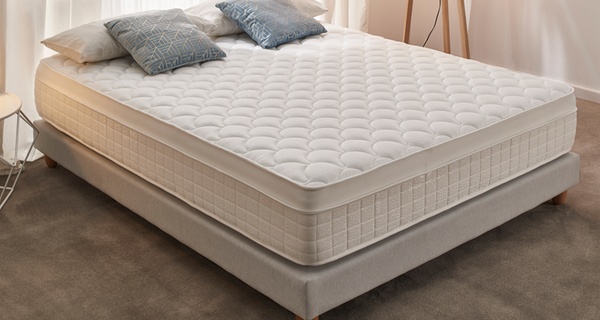 Colchón Box Spring con muelles ensacados de 30 cm