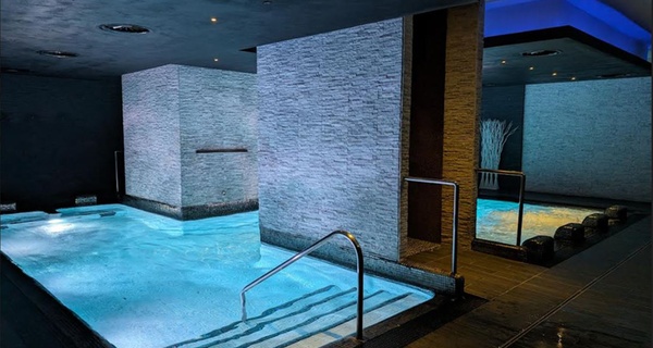 ¡Descubre el paraíso en Spa Forus Alcalá Magna! Spa de 2 horas para 2 personas