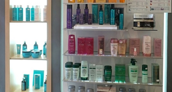 Alisado de queratina o tratamiento hidratante en cabello corto o largo