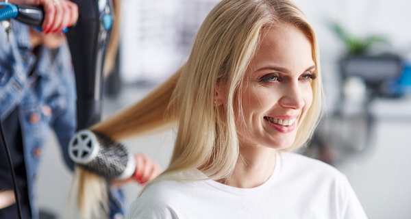 Peluquería con lavado, mascarilla, corte, peinado y opción a color