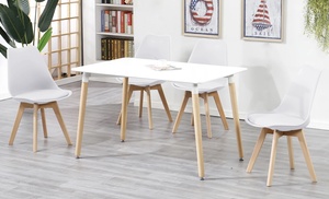 Set di 4 sedie stile nordico